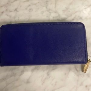 Anne Klein wallet